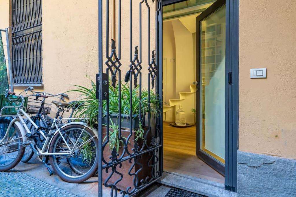 Duomo 8 Min Walk - Sauna Privata, Design & Wi-fi Apartment