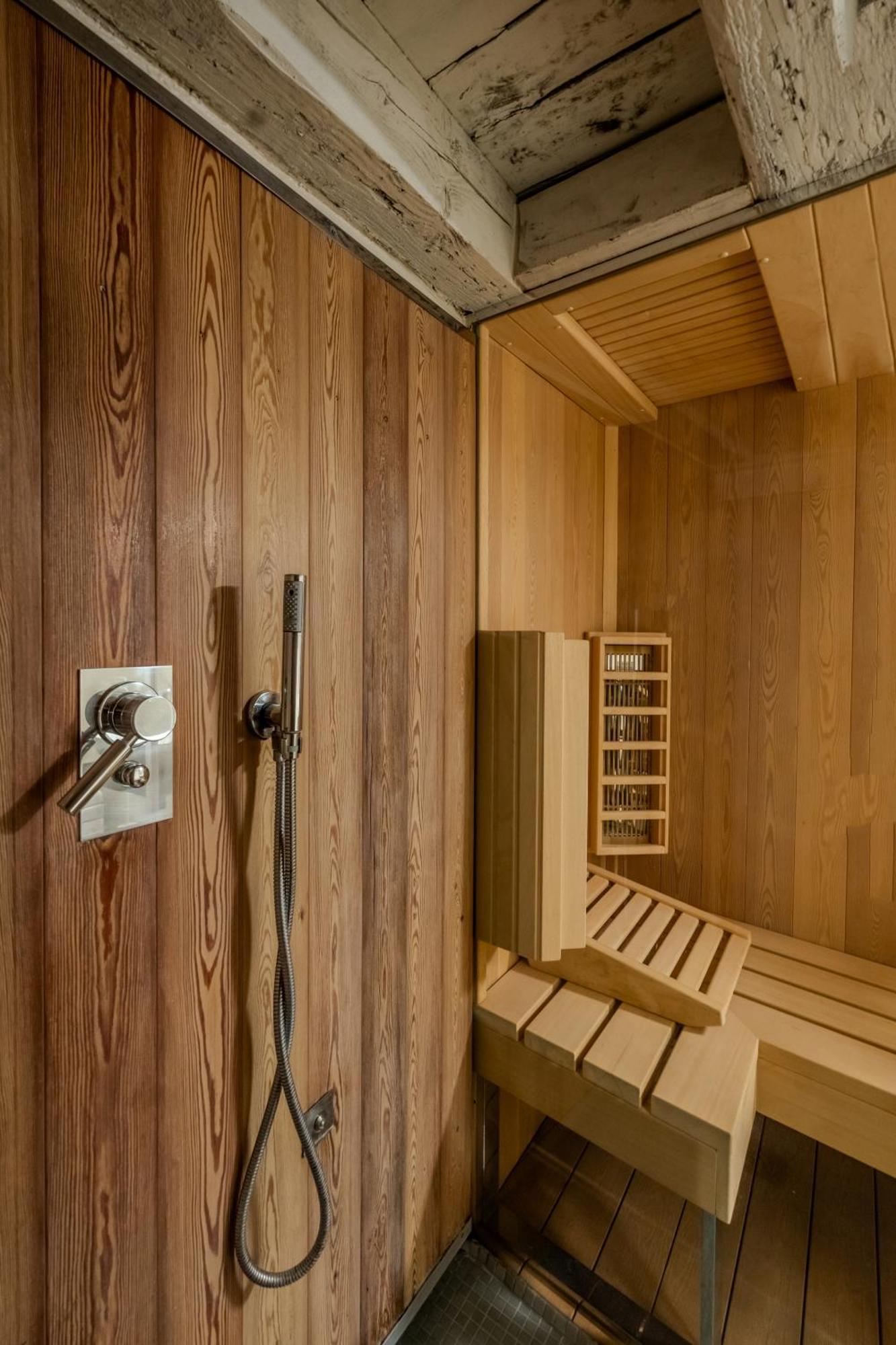 Duomo 8 Min Walk - Sauna Privata, Design & Wi-fi Mailand